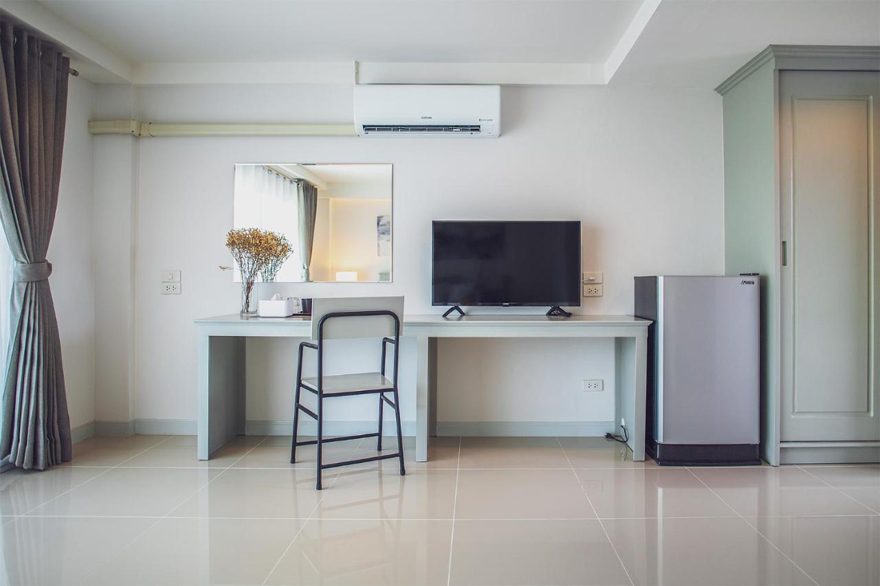 Tonkla Boutique Hotel Ламфун Екстериор снимка