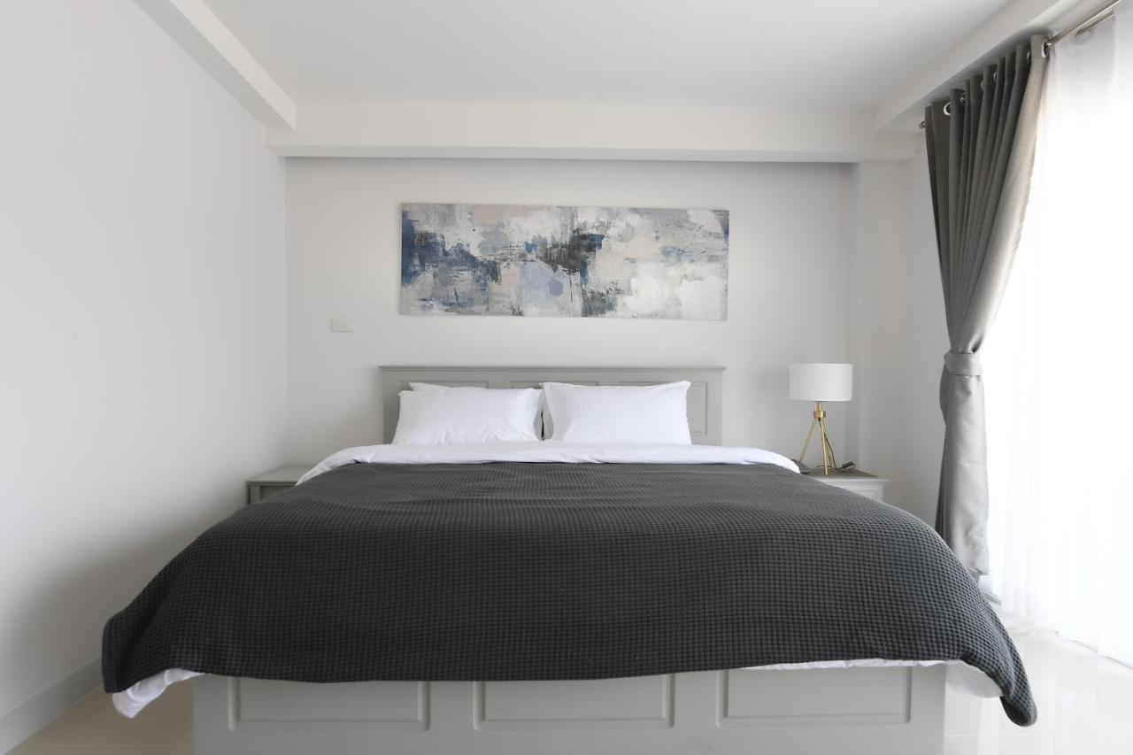 Tonkla Boutique Hotel Ламфун Екстериор снимка