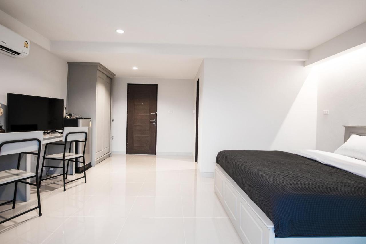 Tonkla Boutique Hotel Ламфун Екстериор снимка